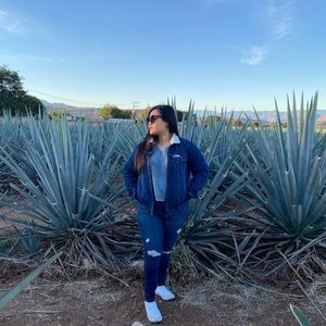 Meet your Posher, Lidia